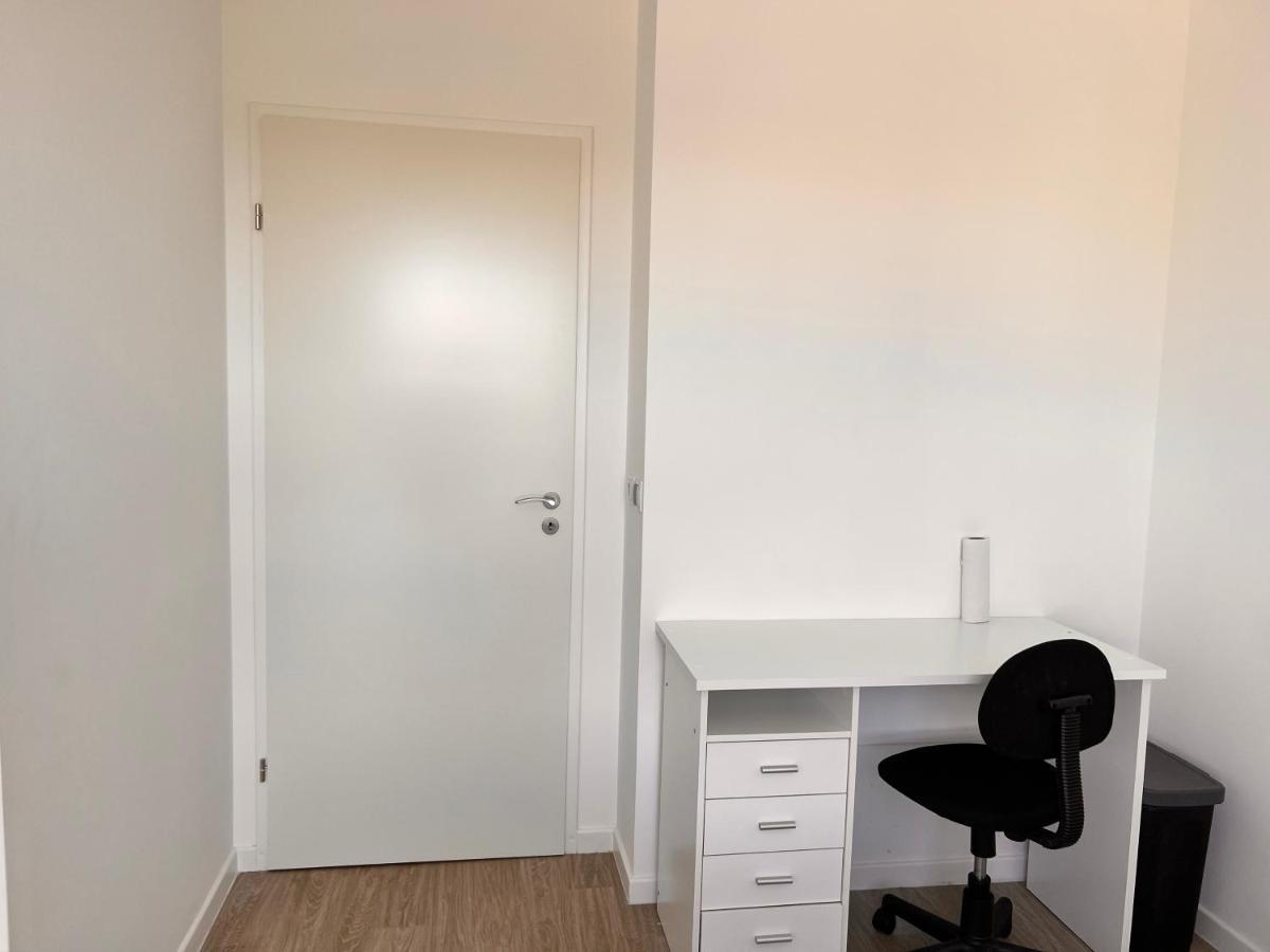 Chambre Privee Dans Un Appartement A 37 Min De Champs Elysees Sartrouville Eksteriør billede